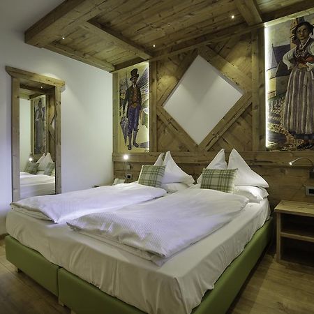 Hotel Azola Canazei Luaran gambar